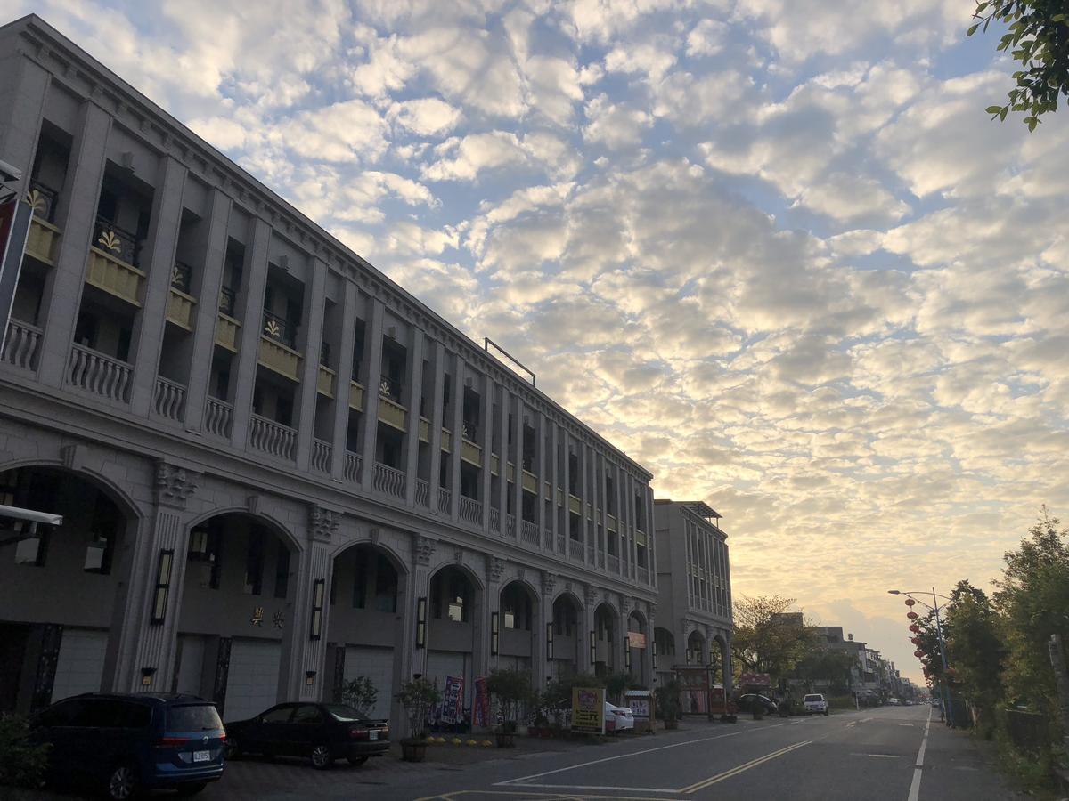 岚翠文旅（电梯民宿） 花莲市 外观 照片